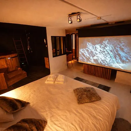 Premium Polaire, Jacuzzi&cinéma * Burdeos